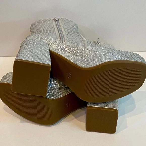 MIA Rhinestone Boot - Picture 4 of 4